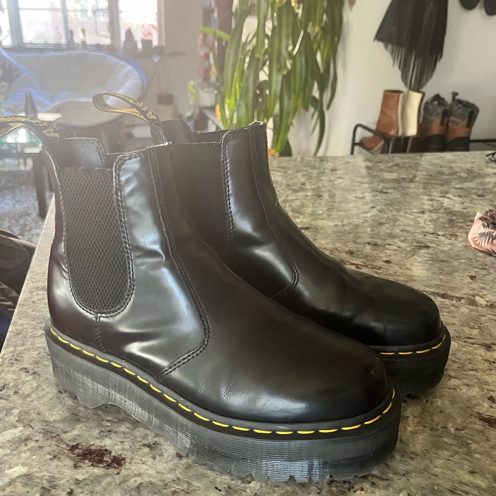 Platform Doc Martens